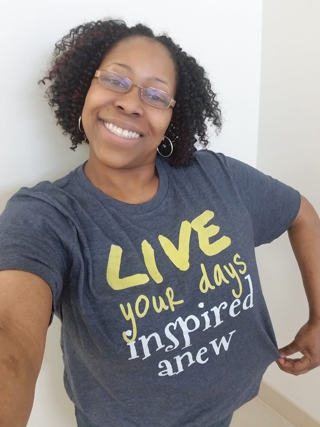 ⭐ tribute tee ⭐ live your days inspired anew